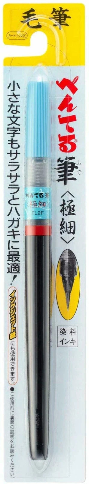 Brush Pen Pentel negro con punta gruesa