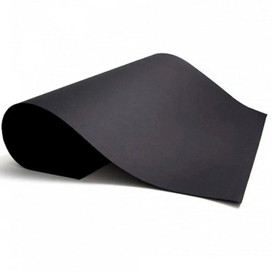 7700000034038 Cartulina Importada Medio Pliego (50 X 70 cm) Guarro Negra Cartel Arte & Papelería